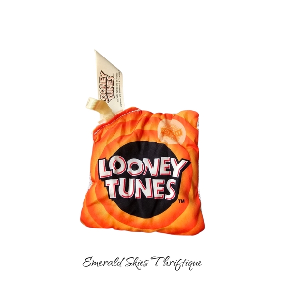 Scentsy buddy daffy duck with scent pack - Picture 2 of 3